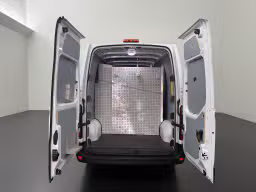Renault Master 2.3DCi 135PK L3H2 Maxi | 49.780 km | 2023 | 136 pk