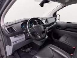Peugeot e-Expert Premium 75 kWh | Elektrisch | SOH 88,2% | 68.421 km | 2022 | 136 pk