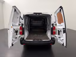 Peugeot e-Expert Extralang 75 kWh | Elektrisch | 81.576 km | 2023 | 136 pk