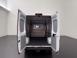 Peugeot Boxer 2.2BlueHDi 165PK L3H2 Zwaar Grip | 2xSchuifdeur | 79.663 km | 2022 | 165 pk