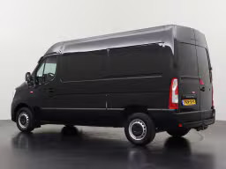 Renault Master 2.3DCi 135PK L2H2 Black Edition | 161.624 km | 2021 | 135 pk