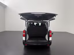 Opel Vivaro Combi 1.5CDTI Lang Kombi | 9-Persoons | € 27900,-- Incl BTW/BPM | 57.761 km | 2021 | 120 pk