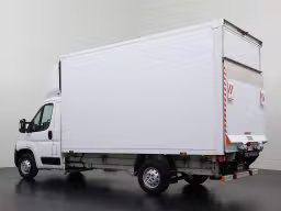 Opel Movano 140PK Bakwagen | Laadklep | Dakspoiler | Camera | 45.195 km | 2024 | 140 pk