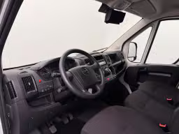 Opel Movano 140PK Bakwagen+Laadklep | 2500Kg Trekhaak | 1046 kg Laden | 89.433 km | 2023 | 143 pk