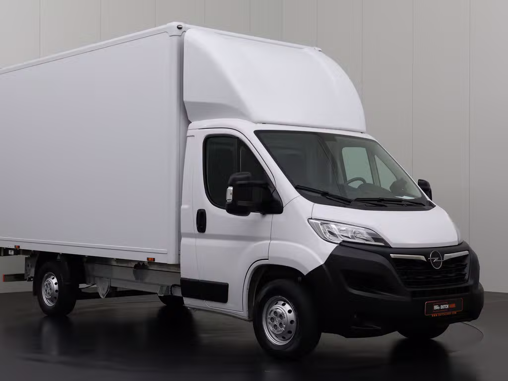 Opel Movano 140PK Bakwagen | Laadlift | Dakspoiler | 64.295 km | 2023 | 143 pk