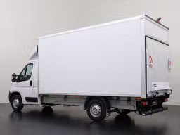 Opel Movano 140PK Bakwagen+Laadklep | 53.049 km | 2024 | 140 pk