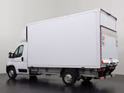 Opel Movano 140PK Bakwagen+Laadklep | 61.649 km | 2024 | 140 pk