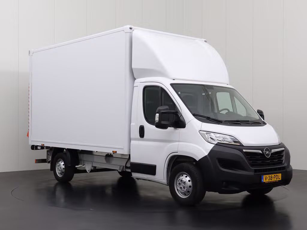 Opel Movano 140PK Bakwagen | Laadklep | Dakspoiler | 20.029 km | 2024 | 143 pk