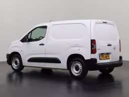 Opel Combo 1.5BlueHDi 100 S&S ( 2023 ) | 122.272 km | 2023 | 102 pk