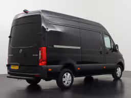 Mercedes-Benz Sprinter 317CDI Automaat L2H2 | Led | Kastinrichting | 170.900 km | 2023 | 170 pk
