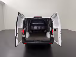 Mercedes-Benz Vito 114CDi Lang Achterdeuren | 142.101 km | 2021 | 143 pk