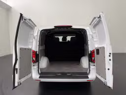 Mercedes-Benz Vito 119CDi 9G-Tronic Automaat Lang Dubbele Cabine | 136.950 km | 2021 | 190 pk