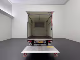 Mercedes-Benz Sprinter 519CDI Automaat Bakwagen+Laadklep | Speciaalbouw | 32.264 km | 2023 | 190 pk