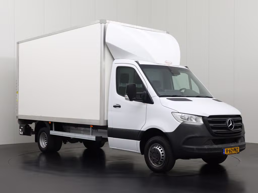 Mercedes-Benz Sprinter 515CDI Automaat Bakwagen+Laadklep | 2,26 Hoog | 97.018 km | 2022 | 150 pk