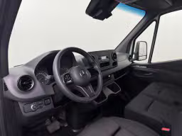 Mercedes-Benz Sprinter 515CDI Automaat Bakwagen+Laadklep | 2,26 Hoog | 97.018 km | 2022 | 150 pk