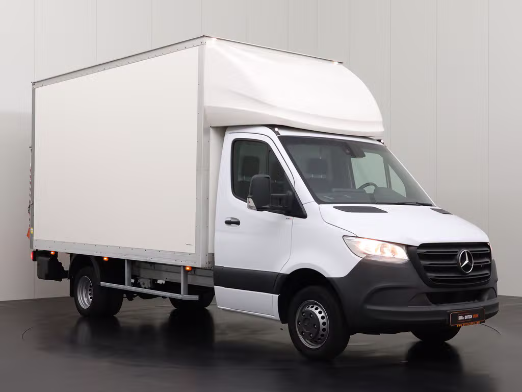 Mercedes-Benz Sprinter 519CDI Bakwagen+Laadklep | Dakspoiler | 2.35 Mtr hoog | 69.198 km | 2022 | 190 pk