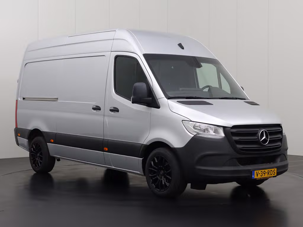 Mercedes-Benz Sprinter 317CDi Automaat L2H2 Exclusive | 104.335 km | 2021 | 170 pk