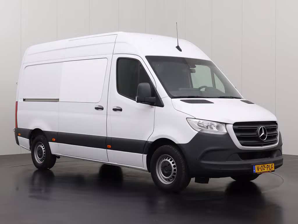Mercedes-Benz Sprinter 317CDi Automaat L2H2 | 182.538 km | 2022 | 170 pk
