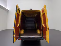 Mercedes-Benz Sprinter L3H2 Maxi RWD | 136.488 km | 2022 | 114 pk