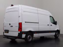 Mercedes-Benz Sprinter 315CDi Automaat L2H2 | Led | 62.301 km | 2023 | 150 pk