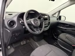 Mercedes-Benz Vito 114CDI Automaat Personenbus | 9-Persoons | Extra Lang | Prijs incl BTW € 28435,-- | 122.590 km | 2019 | 136 pk