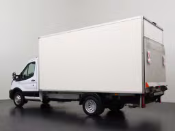 Ford Transit Bakwagen+Laadklep | Dubbellucht | 123.136 km | 2022 | 131 pk