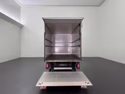 Ford Transit Bakwagen+Laadklep | 116.134 km | 2022 | 131 pk