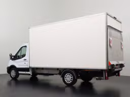 Ford Transit Bakwagen+Laadklep | 116.134 km | 2022 | 131 pk