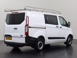 Ford Transit Custom 2.0TDCI L1H1 Imperiaal | Trekhaak | 138.450 km | 2018 | 105 pk