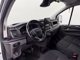 Ford Transit Custom 2.0TDCI Imperiaal | Trekhaak | 89.073 km | 2021 | 105 pk