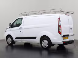 Ford Transit Custom 2.0TDCI Imperiaal | Trekhaak | 89.073 km | 2021 | 105 pk