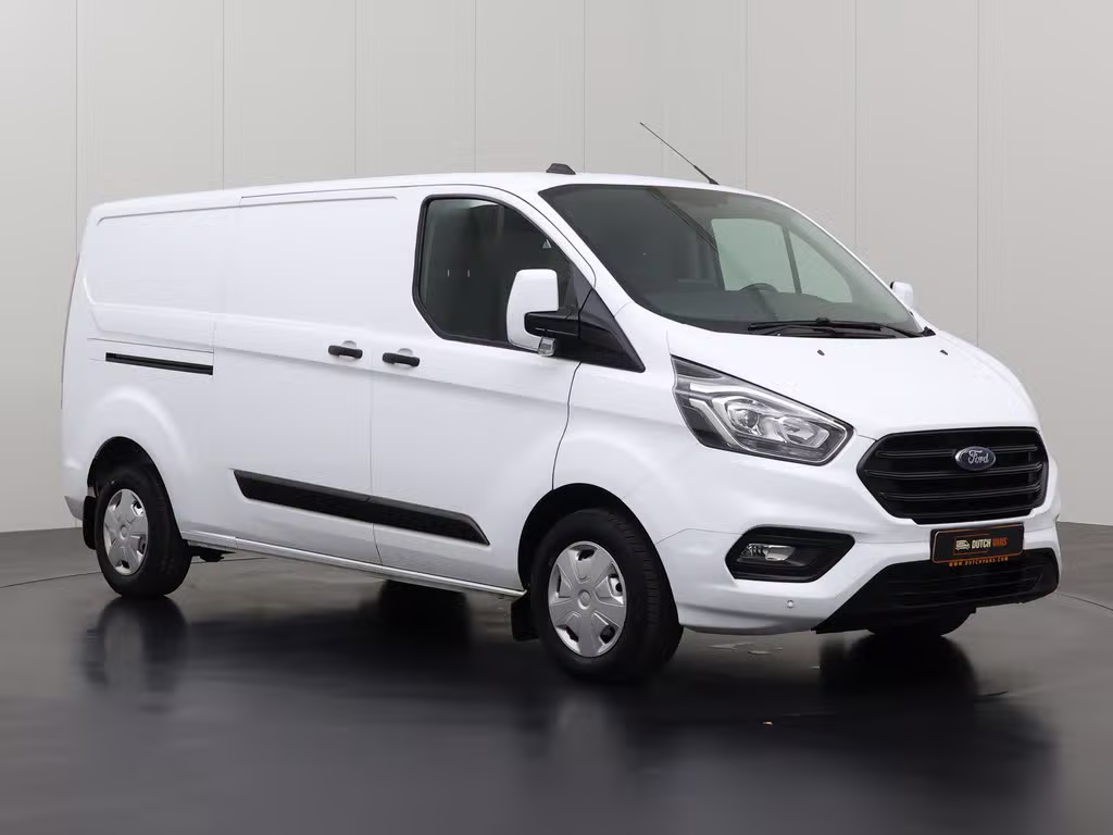Ford Transit Custom 2.0TDCi Lang Business | 82.379 km | 2022 | 105 pk