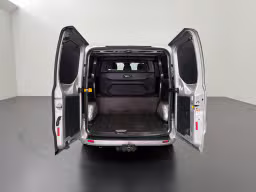 Ford Transit Custom 2.0TDCI Automaat Platinum Edition Dubbele Cabine | 139.186 km | 2023 | 131 pk