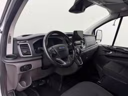 Ford Transit Custom 2.0TDCi 130PK Automaat Limited Dubbele Cabine | 126.924 km | 2020 | 131 pk