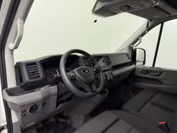 Volkswagen Crafter 2.0TDI 140PK L3H3 | Imperiaal | Trekhaak | 70.844 km | 2023 | 140 pk