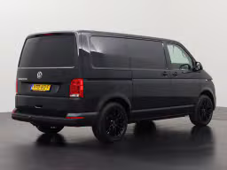 Volkswagen Transporter 2.0TDI Business | Trekhaak | 202.485 km | 2022 | 90 pk