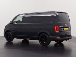 Volkswagen Transporter 2.0TDI Business | Trekhaak | 202.485 km | 2022 | 90 pk
