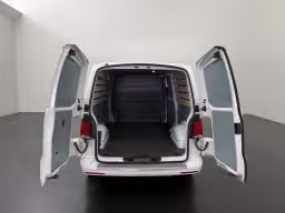 Volkswagen Transporter 2.0TDI Lang | Imperiaal | Trekhaak | 167.350 km | 2023 | 110 pk