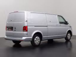 Volkswagen Transporter 2.0TDi 150PK DSG Automaat Lang Business Highline | 48.180 km | 2023 | 150 pk