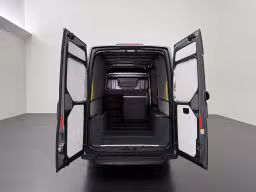 Volkswagen Crafter 2.0TDi 177PK L3H3 | 174.700 km | 2023 | 177 pk