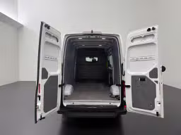 Volkswagen Crafter e-Crafter L3H3 36 kWh | Elektrisch | 61.811 km | 2020 | 136 pk