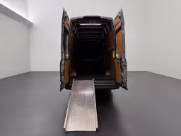 Iveco Daily 35S18HV 3.0 Ltr Hi-Matic Automaat L4H3 Maxi | 152.577 km | 2024 | 179 pk