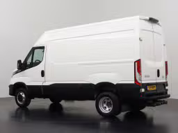 Iveco Daily 35C18HV 3.0Ltr Hi-Matic Automaat L2H2 | 3500Kg Trekhaak | 173.418 km | 2021 | 179 pk