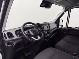 Iveco Daily 35S16 Hi-Matic Automaat L3H2 | LED | Imperiaal | Trekhaak | 70.800 km | 2024 | 156 pk