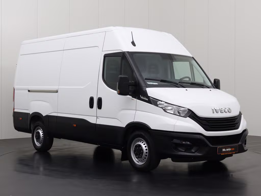 Iveco Daily 35S16 Hi-Matic Automaat L2H2 | 3500Kg Trekken | 68.172 km | 2024 | 156 pk