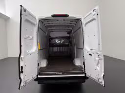 Iveco Daily 35S16 Hi-Matic Automaat L2H2 | 3500Kg Trekken | 68.172 km | 2024 | 156 pk