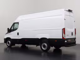 Iveco Daily 35S16 Hi-Matic Automaat L2H2 | 3500Kg Trekken | 68.172 km | 2024 | 156 pk