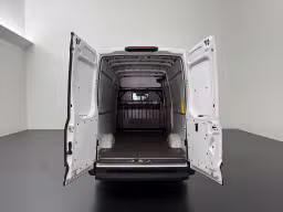 Iveco Daily 35S16 Hi-Matic Automaat L2H2 | 3500Kg Trekken | 53.763 km | 2024 | 156 pk