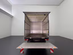 Iveco Daily 35C16 Bakwagen+Laadklep | 82.983 km | 2024 | 156 pk