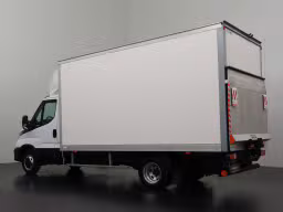Iveco Daily 35C16 3.0L Bakwagen+Laadklep ( 2025 ) Fabrieksgarantie | 49.253 km | 2024 | 156 pk